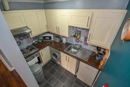 Drury Court - 85