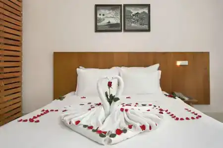 Da Nang Bay - 24