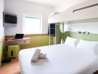 ibis budget Manchester Salford Quays - 2