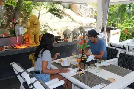 Coconutspalm Resort - 41