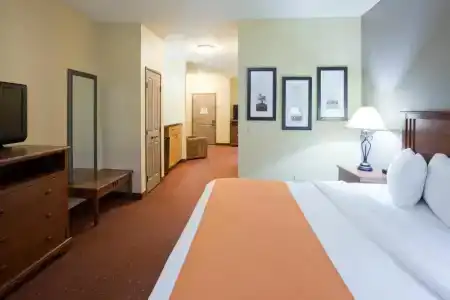 AmericInn by Wyndham Medical Center - 47
