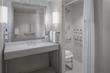 Hilton Garden Inn Miami Dolphin Mall - 64