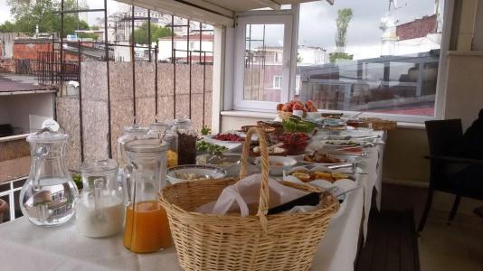 Buhara Family Inn - 18