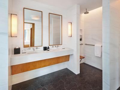 Pendry Manhattan West - 40