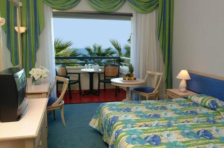 Palm Beach & Bungalows - 4