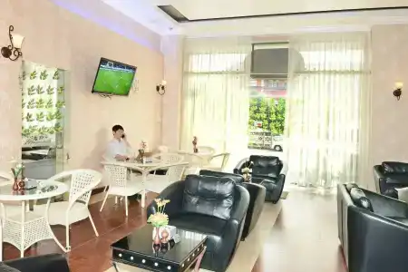 Grand United - Ahlone Branch - 1