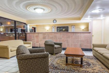 Knights Inn Virginia Beach Lynnhaven - 1