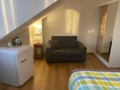 Stadtam Adenauerplatz - 34