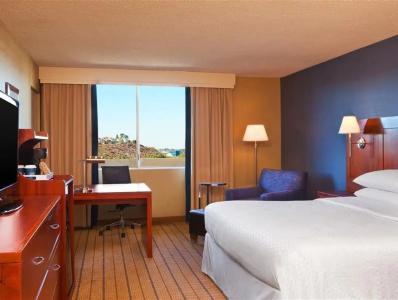 Four Points by Sheraton Los Angeles Westside - 65