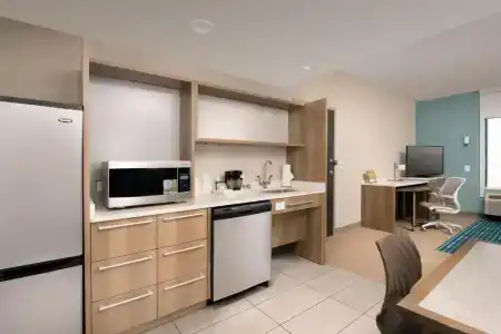 Home2 Suites By Hilton - 35