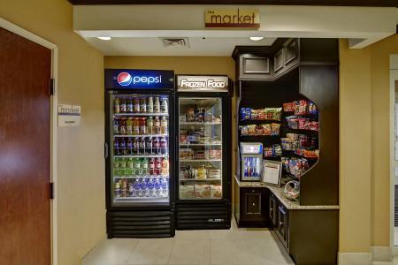 Fairfield Inn & Suites by Marriott - 8