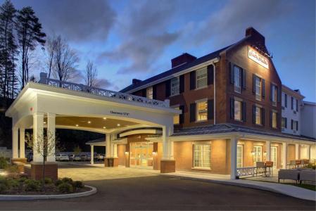Hampton Inn & Suites, Vt - 24