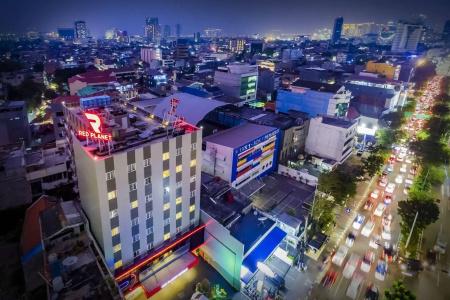 Red Planet Jakarta Pasar Baru - 32