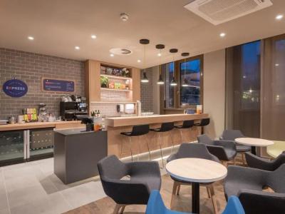 Holiday Inn Express & Suites - Potsdam, An Ihg - 18