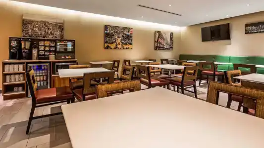 Best Western Premier Herald Square - 26
