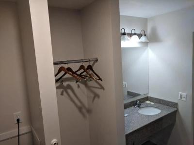 Skylark Motel - 15