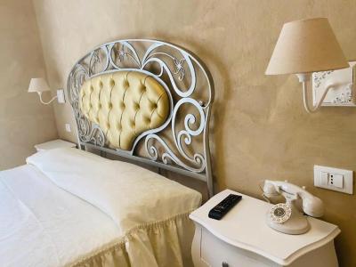 Boutique Calais Milano - 34