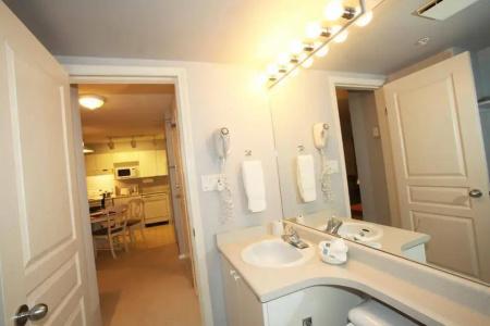 Times Square Suites - 28