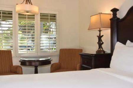 Franciscan Inn & Suites - 16