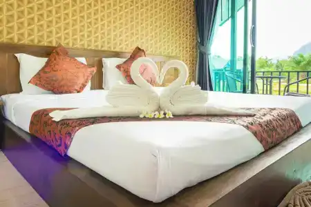 Baannai Lake View Resort - 1