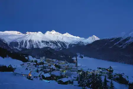 St. Moritz Youth Hostel - 8