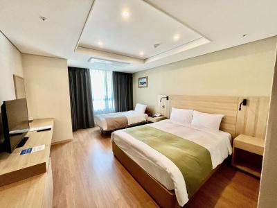 Crown Harbor Busan - 5