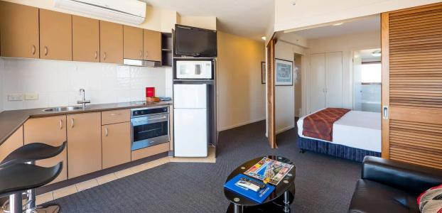 Broadbeach Savannah - 26