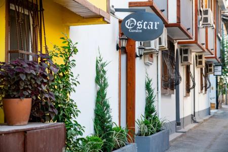 Oscar Boutique - 39