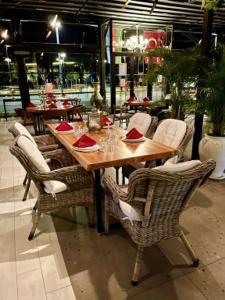 ONLY ONE Suites & Residences - 20
