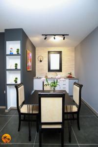 Palm Suites - 14