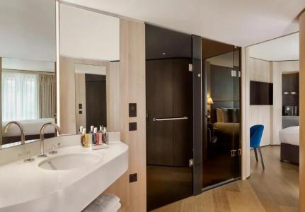 The Westminster London, Curio Collection by Hilton - 66