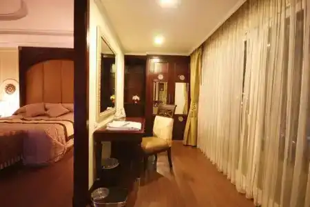 LK Residence - 120