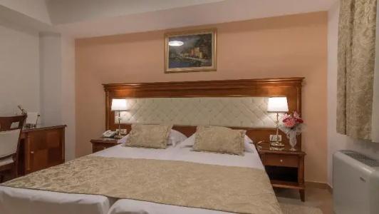 Trogir Palace - 39