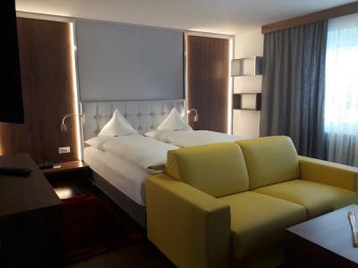 Ruster Resort - 93