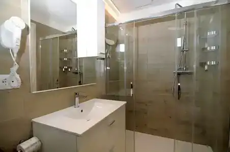 Marina Palace - 83