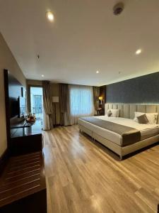 Grand Aras & Suites - 59