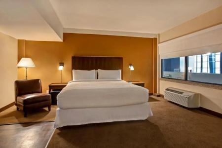 Four Points by Sheraton - 63