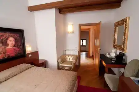 St. Peter' Six Rooms & Suites - 3