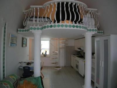 To Be Capri - 3