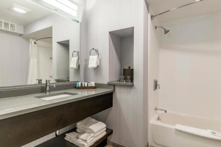 Rockport Inn and Suites - 7