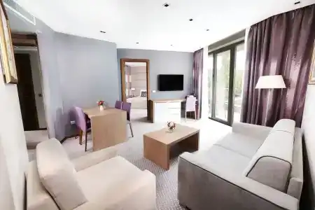 Premier Aqua - 79