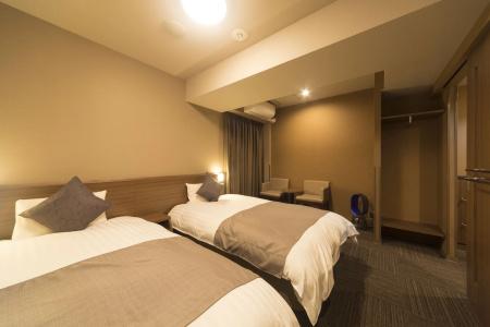 Dormy Inn Toyama Natural Hot Spring - 6