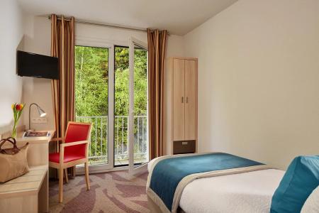 Hôtel Roissy - 58