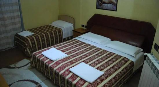 Lux Vlore - 5