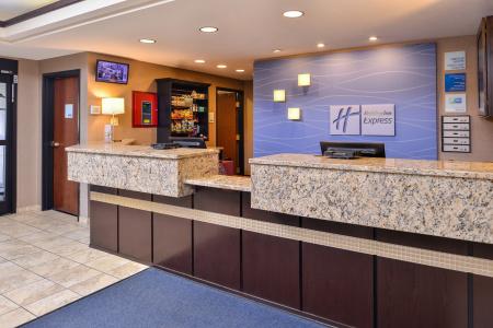 Holiday Inn Expresss & Suites West, An Ihg - 14