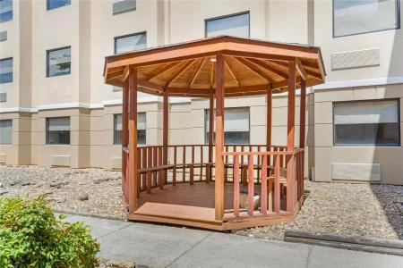 Microtel Inn by Wyndham - 22