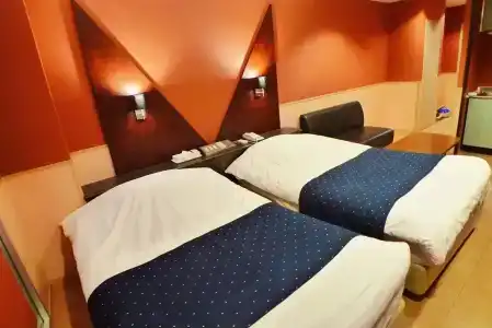 Times Inn 24 - 2