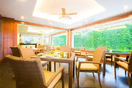 Romantic Khon Kaen - 21