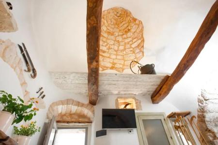 Trulli Holiday Albergo Diffuso - 5