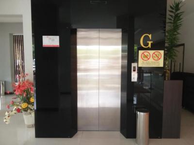 DeHome Boutique - 9